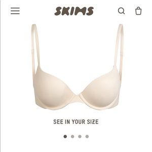 SKIMS Fits Everybody T-Shirt Push Up Bra NWOT